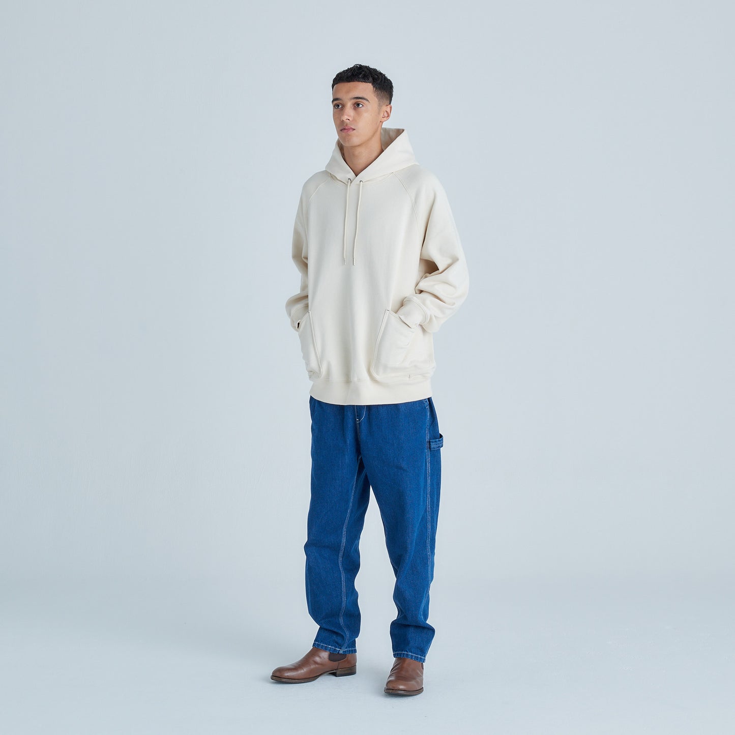 2 pocket hoodie