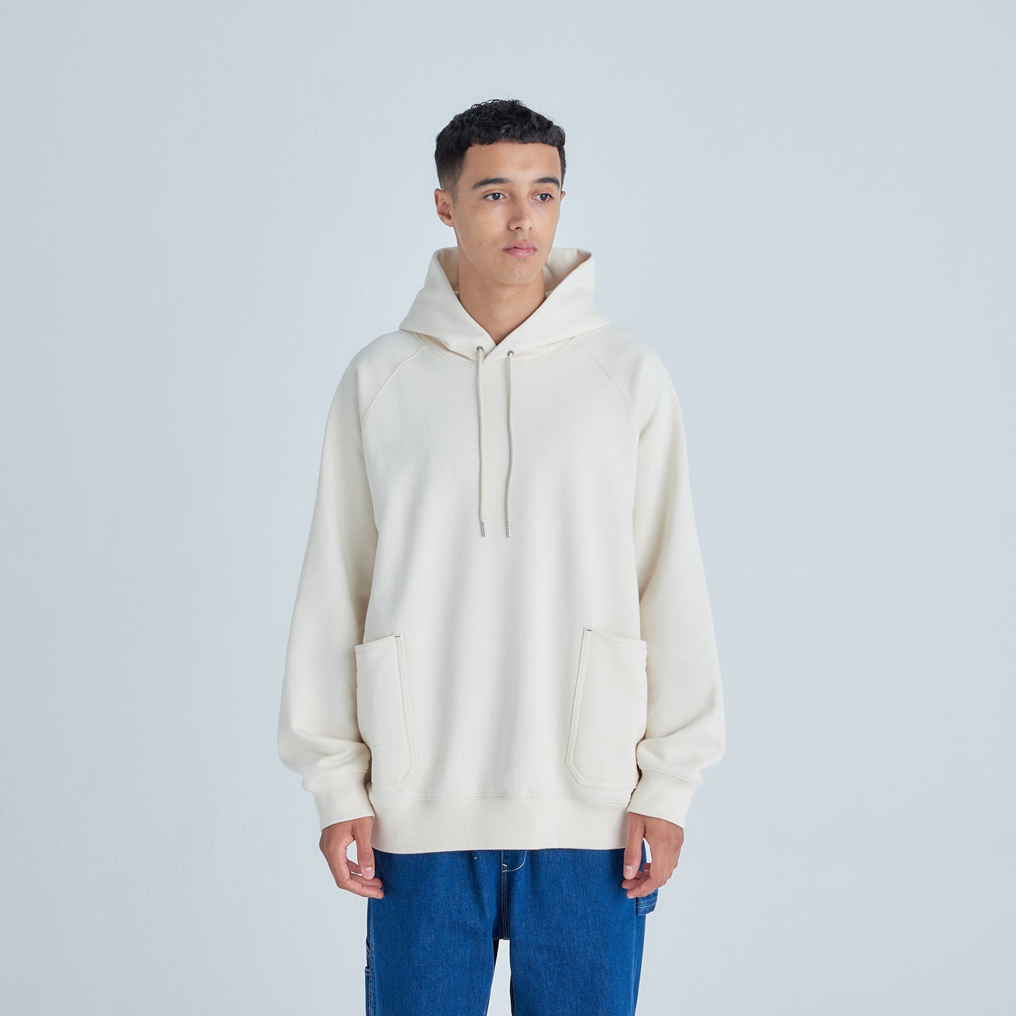 2 pocket hoodie