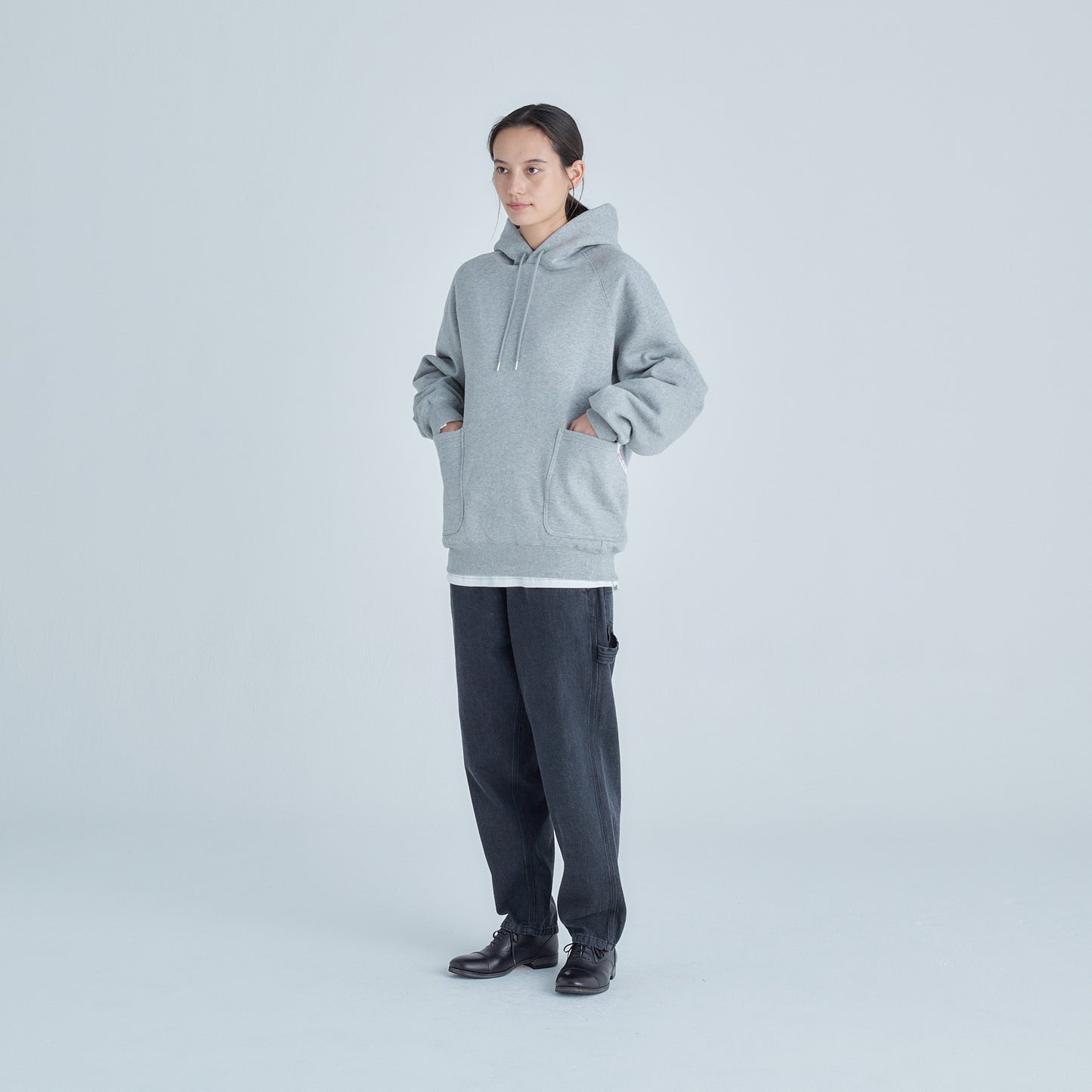 2 pocket hoodie