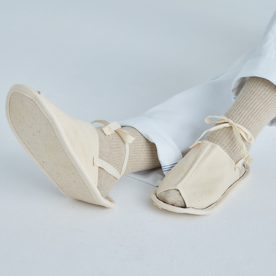 Vintage Miscellaneous: US.Military Hospital Slippers